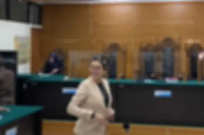 Nikita Mirzani saat sidang di Pengadilan Negeri Serang, Senin (21/7/2022).