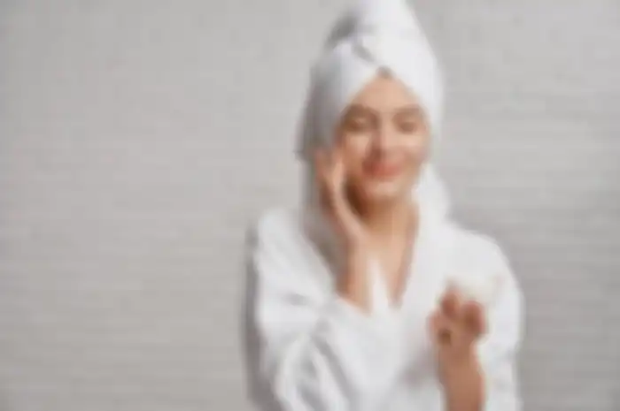 Aneka tips kecantikan, begini urutan pakai skincare yang benar.