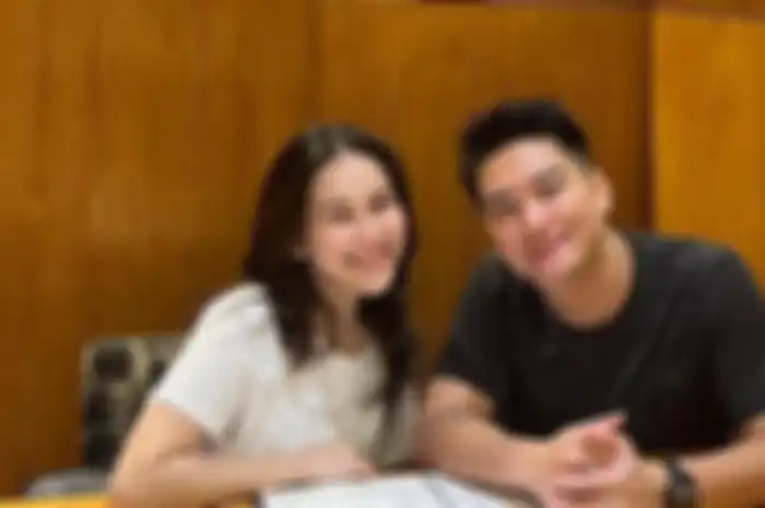 Ayu Ting Ting dan sosok Boy William