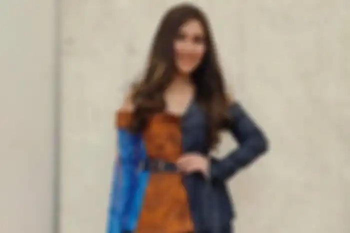 Ayu Ting Ting.   