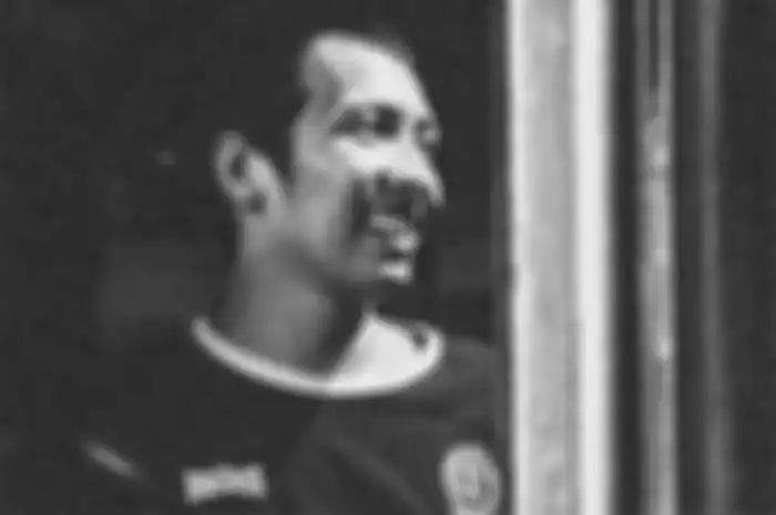 Oscar Lolang rilis EP baru berjudul 'Jalan Sendiri'.