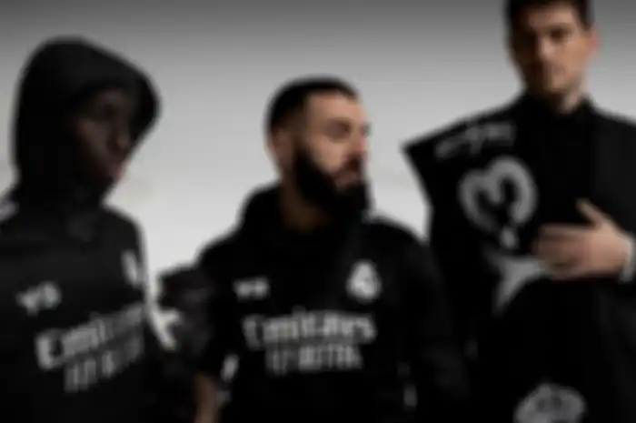 Kolaborasi yang pernah ada antara brand streetwear dengan klub sepak bola, salah satunya Real Madrid X Adidas X Yohji Yamamoto 