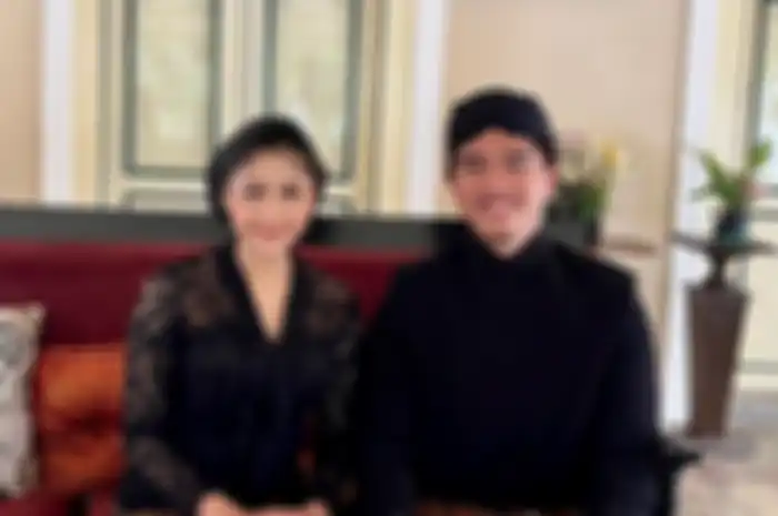 Serba serbi pernikahan Erina Gudono, dan Kaesang Pangarep.