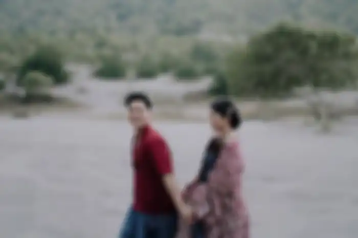 Kaesang Pangarep dan Erina Gudono foto prewedding di Gumuk Pasir Parangkusumo. 