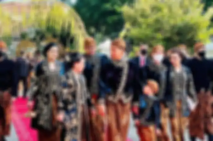Keluarga Presiden Jokowi hadir di Loji Gandrung, pernikahan Kaesang Pangarep dan Erina Gudono, Minggu (11/12/2022).