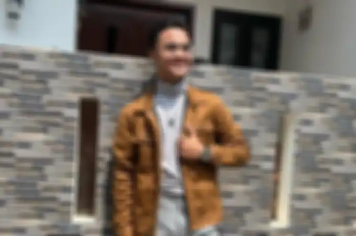 Biodata artis Nasar Anuz