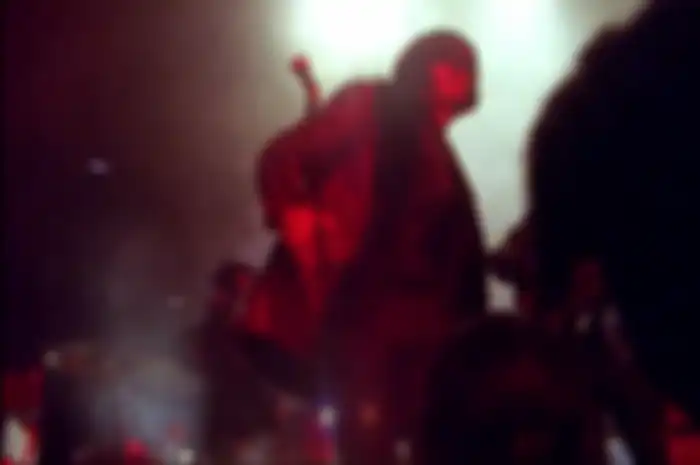 Setelah tiga tahun dirilis, akhirnya lagu 'Mary on a Cross' punya music video
