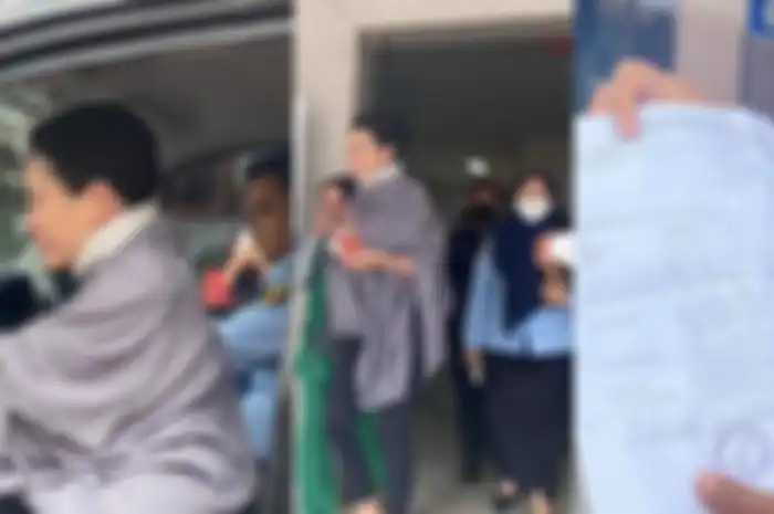 Nikita Mirzani dirujuk berobat ke RS Bintaro Jakarta Selatan, Rabu (21/12/2022)