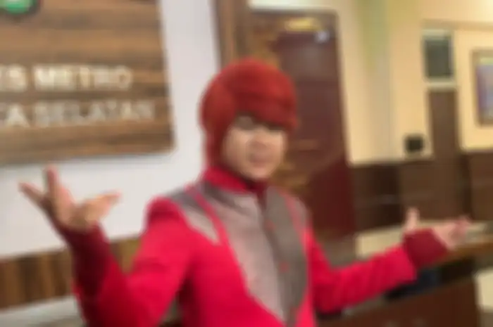 Pesulap Merah alias Marcel Radhival ketika ditemui di Polres Jakarta Selatan, Jumat (23/12/2022).