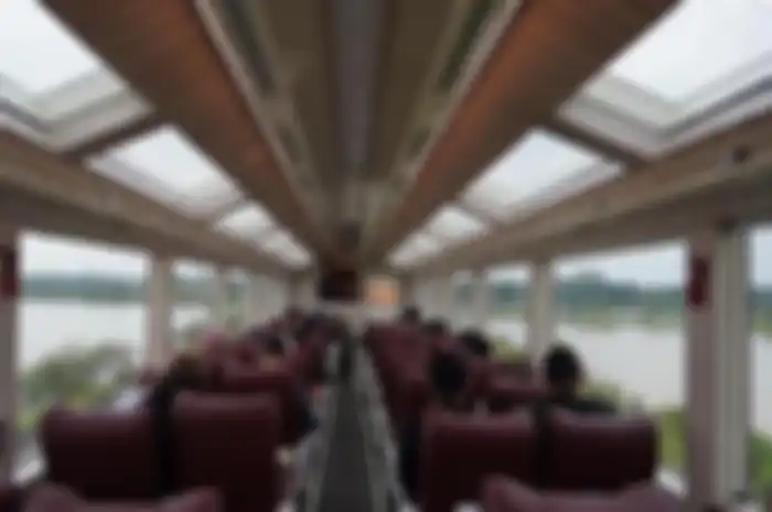 Kereta panoramic