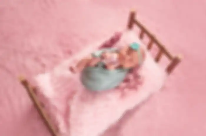 Doa harian menjenguk bayi yang baru lahir.