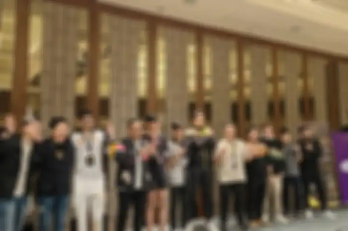 AXIS menjadi sponsorship RRQ Hoshi untuk bertanding di M4 World Championship.