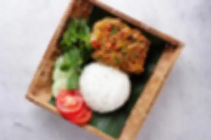 Illustrasi Ayam Geprek
