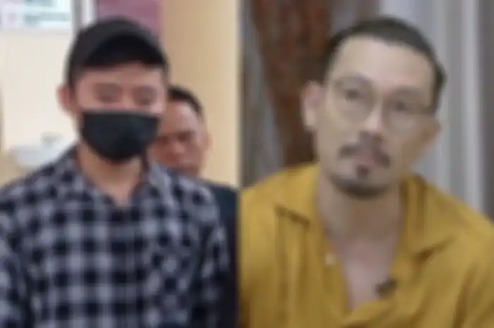 Kolase foto Rozy Zai Hakiki dan Denny Sumargo