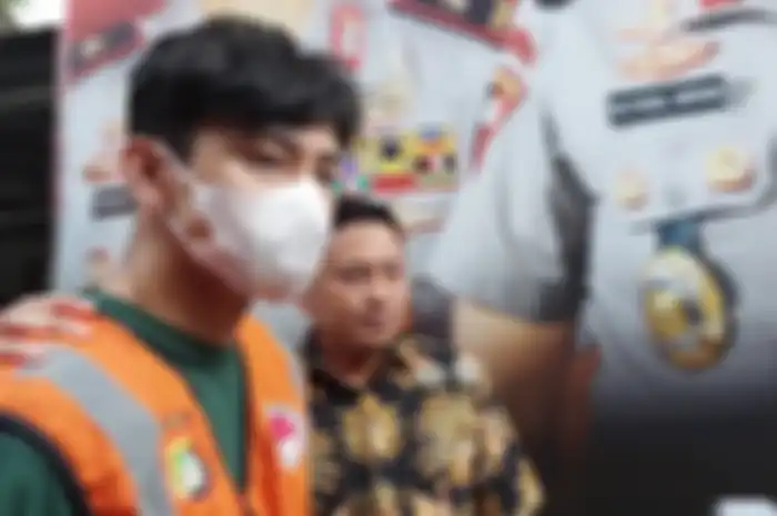  Revaldo pada rilis di Polda Metro Jaya Jakarta Selatan, Jumat (13/1/2023). 
