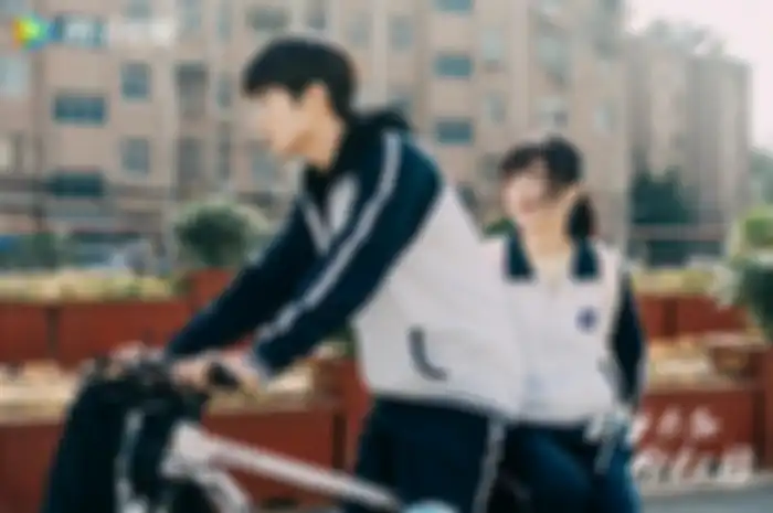 Drama Cinta 'Time and Him Are Just Right'