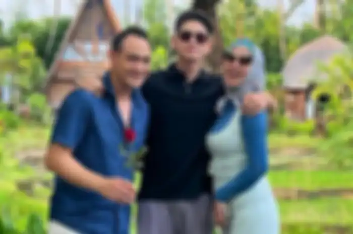 Ferry Irawan,  Athalla Naufal dan Venna Melinda.