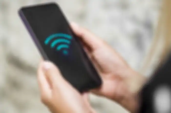 Ilustrasi memperkuat sinyal WiFi Android