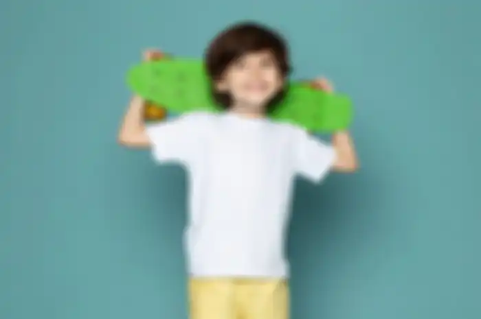 Perbedaan fisik laki-laki sebelum dan sesudah pubertas.
