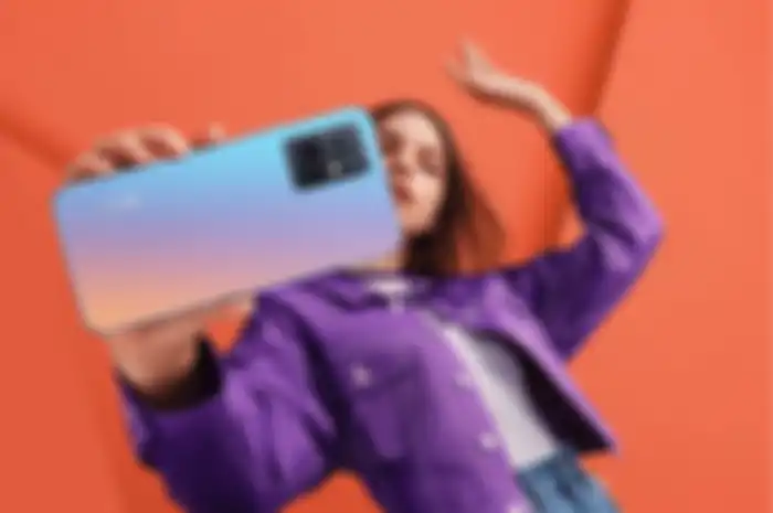 Tampilan panel belakang Vivo Y55s 5G