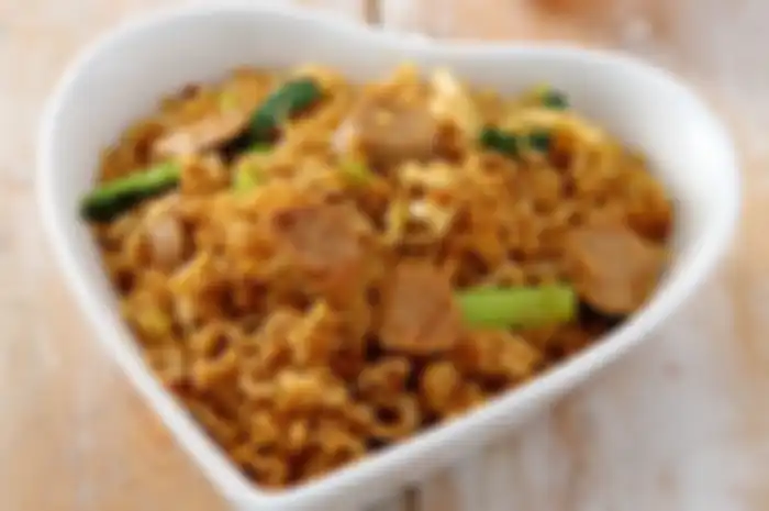Tips hidup cara memasak nasi goreng agar tidak lengket dan tidak menggumpal
