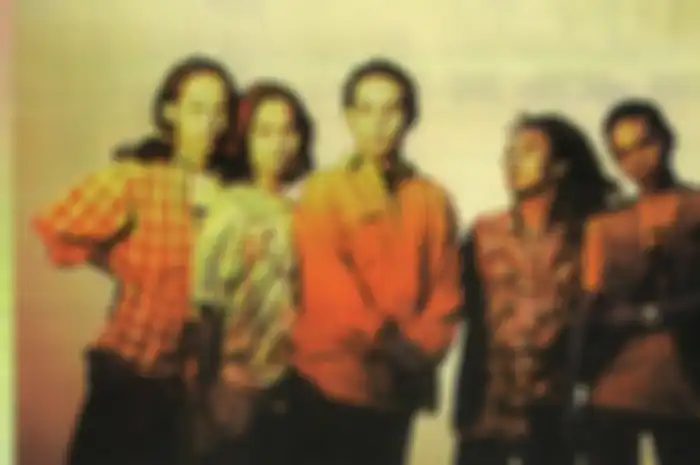 Slank formasi 13 yang ikonik, beranggotakan Bimbim (Drum) Bongky (Bas) Pay (Gitar) Indra(Keyboard) Kaka (Vokal)