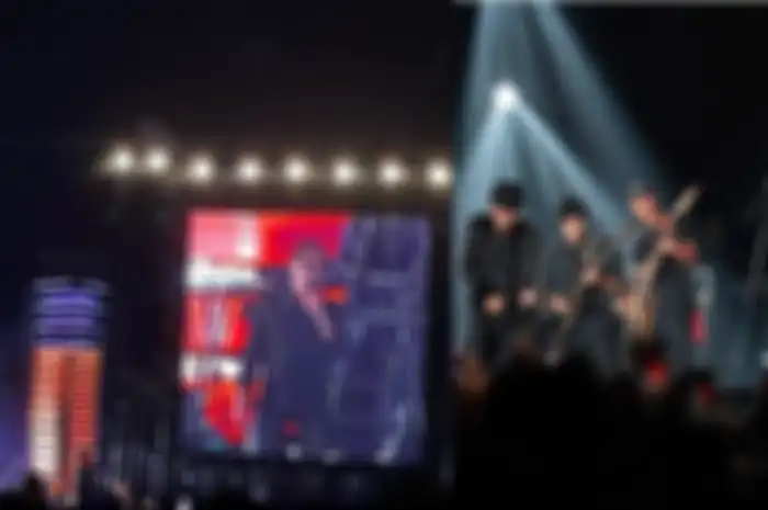 Andre Taulany hadiri konser Dewa 19 bikin penonton heboh