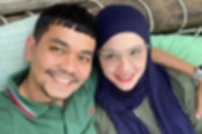 Rumah tangga Indra Bekti dan Aldila Jelita diisukan retak