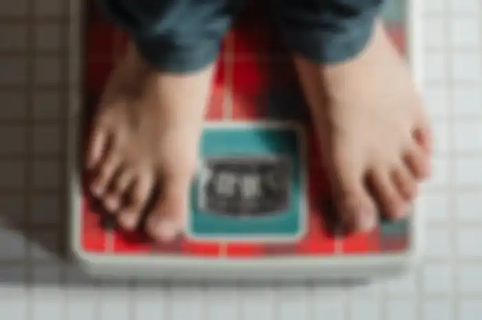 Alasan alkohol sebabkan berat badan naik.