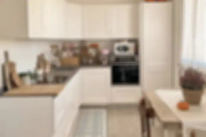 Potret dapur kecil yang tampak cantik tanpa harus makan biaya besar saat membuat desainnya.
