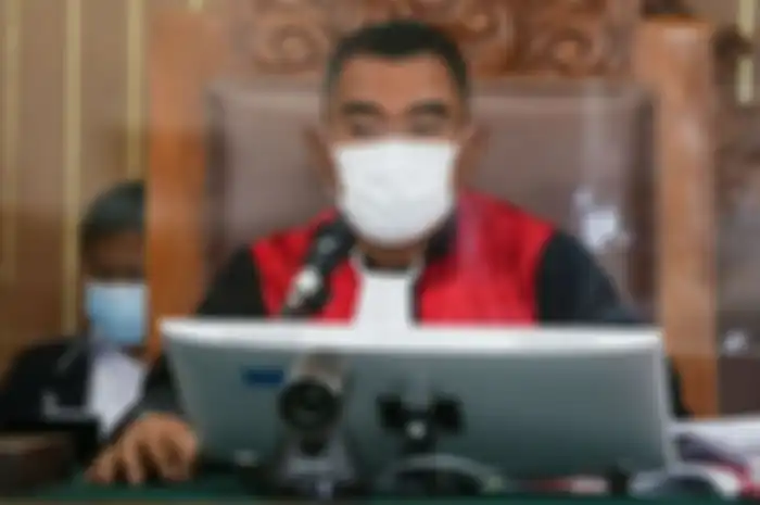 Ketua majelis hakim Wahyu Iman Santosa memimpin sidang kasus pembunuhan berencana terhadap Nofriansyah Yosua Hutabarat atau Brigadir J di Pengadilan Negeri (PN) Jakarta Selatan.