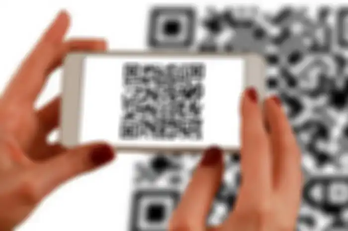 Cara mengatasi kode QR WhatsApp tidak valid.