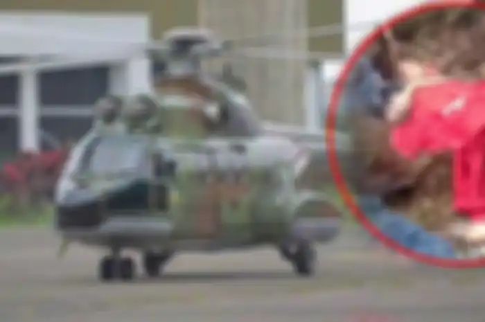 Helikopter Super Puma milik TNI AU, helikopter jenis ini juga dikirim oleh Lanud Roesmin Nurjadin Pekanbaru, untuk membantu proses evakuasi Kapolda Jambi dan rombongan yang helikopternya mendarat darurat di hutan Kerinci.