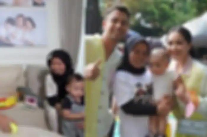 Dikasih Iphone oleh Nagita Slavina, Sus Rini sempat ingin tukar dengan televisi