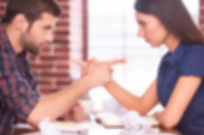 Ilustrasi berantem sama pacar