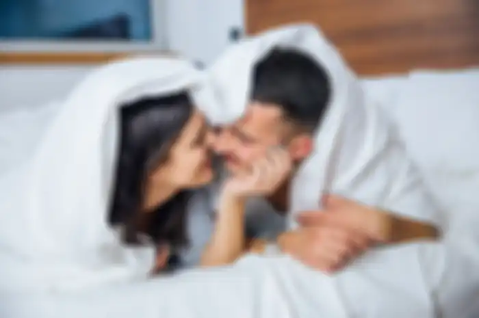 Posisi hubungan intim yang bisa hasilkan orgasme berkali-kali.