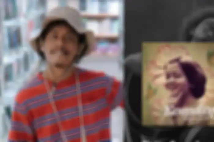Raim Laode, komika sekaligus pelantun lagu Komang yang viral