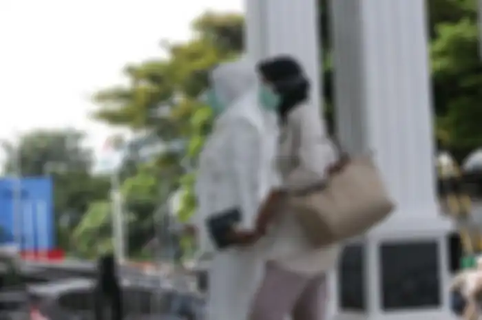 Merthy Kushandayani hadiri persidangan suaminya di Pengadilan Negeri Jakarta Barat