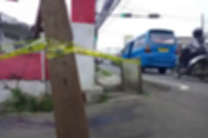 Lokasi kejadian pelajar yang dibacok senjata tajam pedang oleh sekelompok pelajar lainnya hingga meninggal dunia di Jalan Raya Jakarta-Bogor, Kelurahan Ciparigi, Kecamatan Bogor Utara, Kota Bogor, Jawa Barat, Jumat (10/3/2023).