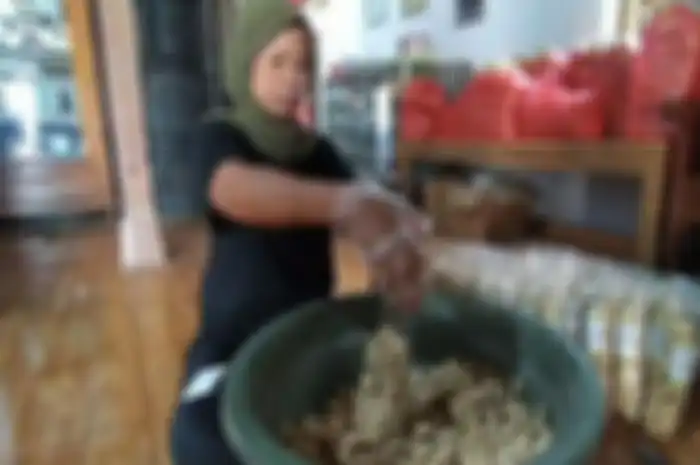 Kue Manco dari Madiun