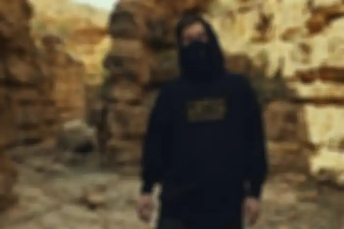 Lirik lagu "Not You" dan terjemahan dari Alan Walker.
