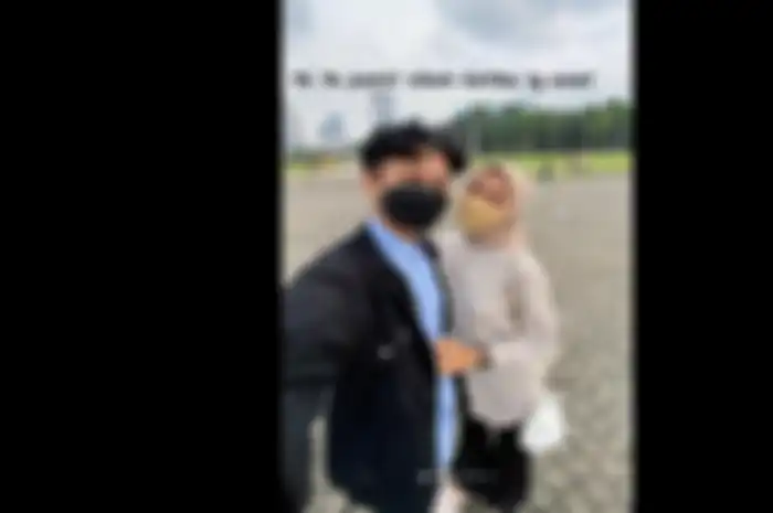 Viral chat WhatsApp haru seorang karyawan pabrik, pacar curhat dijodohkan dengan seorang polisi. 
