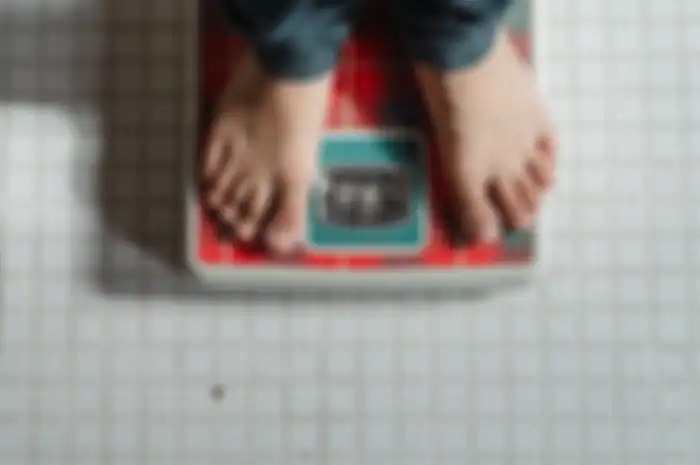 Namun penting diketahui bahwa berat badan ideal setiap orang masing-masing itu ternyata berbeda.