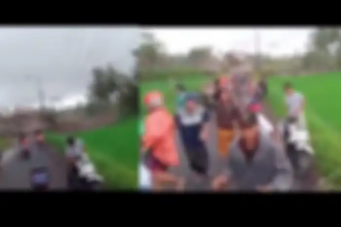 Sebuah video viral memperlihatkan warga Lumajang, Jawa Timur yang berhamburan saat banjir lahar dingin melanda. 