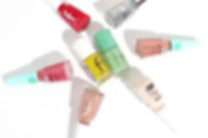 Rekomendasi kuteks halal dari brand Flormar Enamel Nail New Formula + Maxi Brush