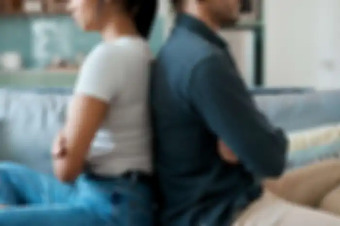 Ilustrasi berantem sama pacar
