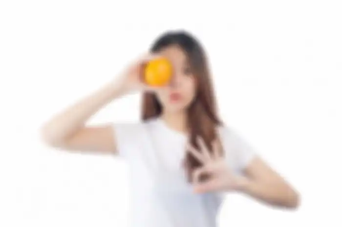 Ilustrasi vitamin C dalam buah jeruk