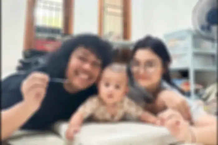 Istri Marshel Widianto, Cesen eks JKT 48 hamil anak ke-2.