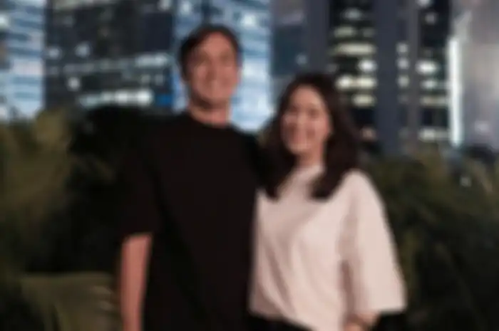 Lady Nayoan mengungkapkan peristiwa antara hidup dan mati yang membuatnya luluh hingga memilih rujuk dengan Rendy Kjaernett.
