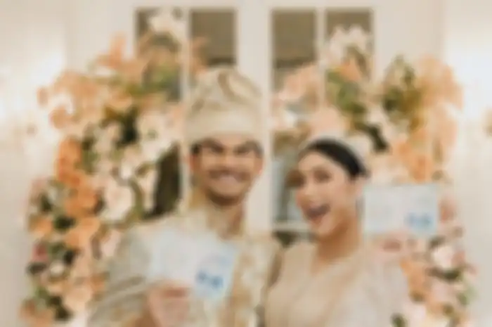 Tengku Tezi dan Tyas Mirasih